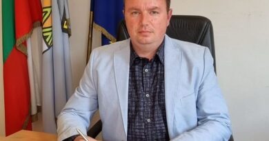 Община Баните беше отличена като лидер в усвояването на европейски средства Община Баните беше отличена като лидер в усвояването на европейски средства