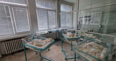 Пет момичета за денонощие проплакаха в родилно отделение на МБАЛ „Д-р Братан Шукеров“