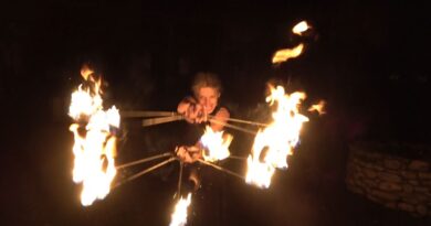 Огнено представление впечатли жителите на Смилян, то беше подарък за дамите на 8-ми март