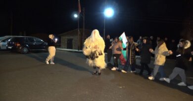 Жителите на Загражден спазиха вековния обичай „Мартене“