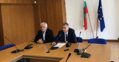 Два месеца след въвеждане на еврото предварително нагнетяваното напрежение и противоречия се опровергават